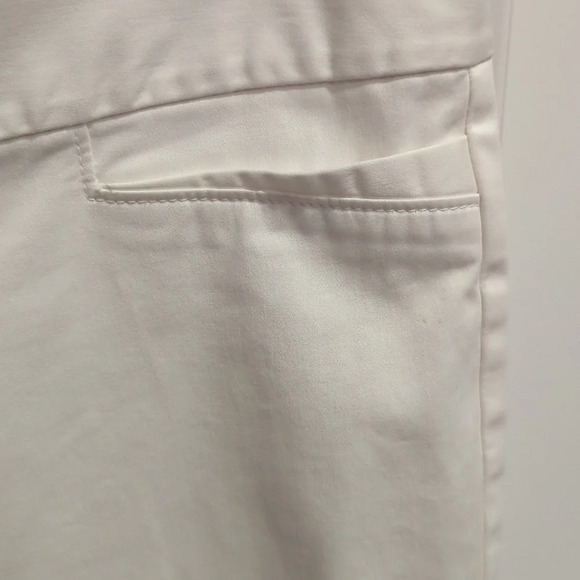 The Limited Drew Fit White Capri Pants - Picture 3 of 5